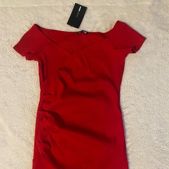 Women’s Fashion Nova Dress, Red, Off Shoulder - Picture 7 of 9